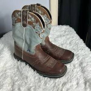 🌟Justin Women’s Starlina Western Boots- Broad Square Toe🌟